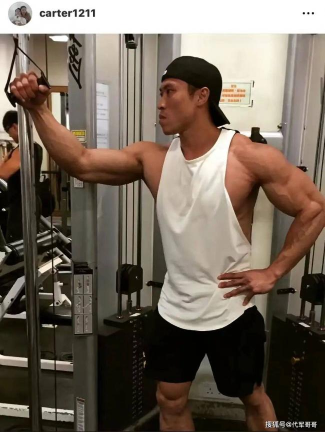 香港37岁殉职消防员生活照曝光 引无数网友泪目