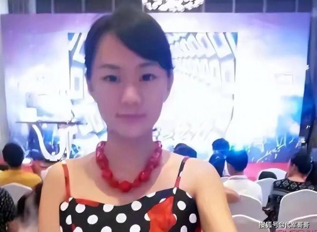 2014年,那位著名的「拜金女」,如今怎樣了 2014年,那位著名的「拜金女」,如今怎樣了