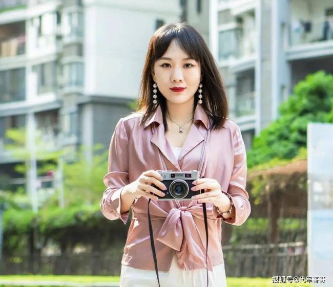 2014年,那位著名的「拜金女」,如今怎樣了 2014年,那位著名的「拜金女」,如今怎樣了