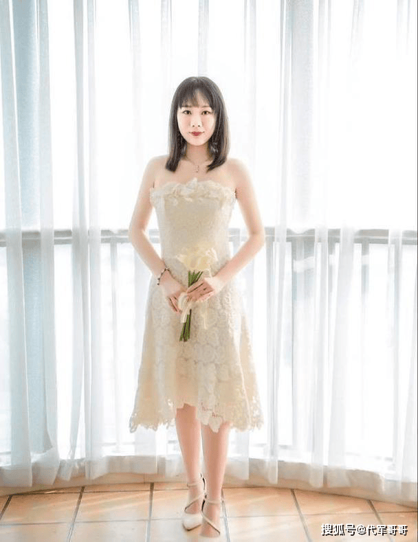 2014年,那位著名的「拜金女」,如今怎樣了 2014年,那位著名的「拜金女」,如今怎樣了