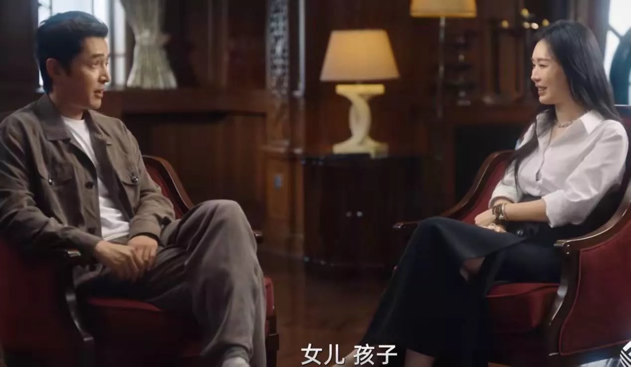 胡歌首谈二胎儿子，耐心不足偏爱2岁女儿