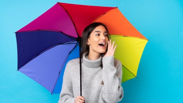 伞放三处，家中难富 民间习俗曝光真相惊人