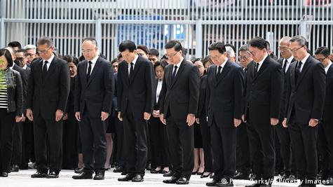 牆外文摘：面對宏福苑大火慘劇，李家超反復感謝習近平– DW – 2025年11月30日