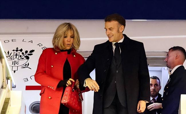 法新社太牛了!特意抓拍中国人喜欢的明月 法新社太牛了!特意抓拍中国人喜欢的明月