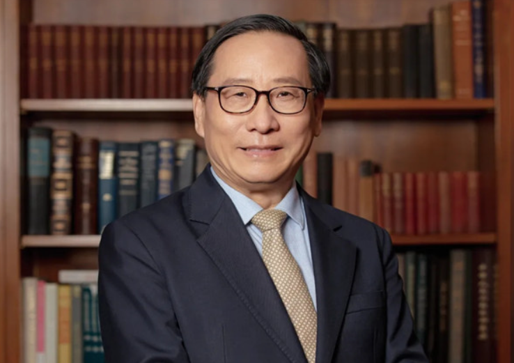 中國全球化智庫(CCG)副主任高志凱表示,日本在和中國的競爭中已感到絕望,被自家網友狠嗆別自己騙自己了。(圖擷自全球化智庫網站)