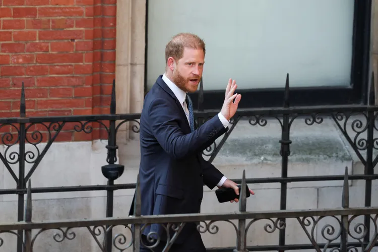 哈利重享武裝警衛 父子重聚可望破冰 哈利重享武裝警衛 父子重聚可望破冰