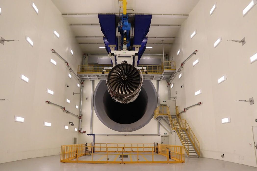 大陆目前有多达500架飞机使用RR发动机。图为BAESL厂内的一架发动机。(图/... 大陆目前有多达500架飞机使用RR发动机。图为BAESL厂内的一架发动机。(图/...