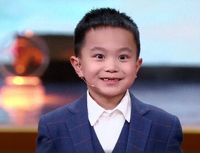 8年前,6岁夺央视诗词冠军的山东神童,如今怎样 8年前,6岁夺央视诗词冠军的山东神童,如今怎样