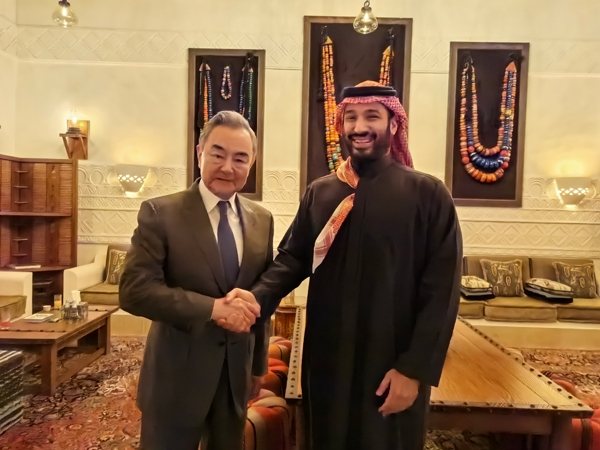 当地时间14日,沙乌地阿拉伯王储兼首相穆罕默德.沙尔曼(Mohammed Bin... 当地时间14日,沙乌地阿拉伯王储兼首相穆罕默德.沙尔曼(Mohammed Bin...