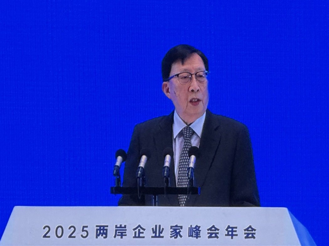 图为我前行政院长、两岸企业家峰会台湾方面理事长刘兆玄。记者谢守真/摄影 图为我前行政院长、两岸企业家峰会台湾方面理事长刘兆玄。记者谢守真/摄影