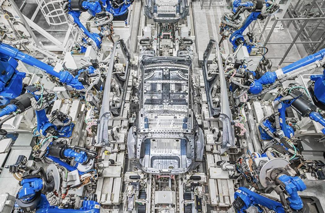 由于半导体短缺,日本汽车大厂本田计划从12月下旬到明年1月上旬,日本和大陆工厂的... 由于半导体短缺,日本汽车大厂本田计划从12月下旬到明年1月上旬,日本和大陆工厂的...