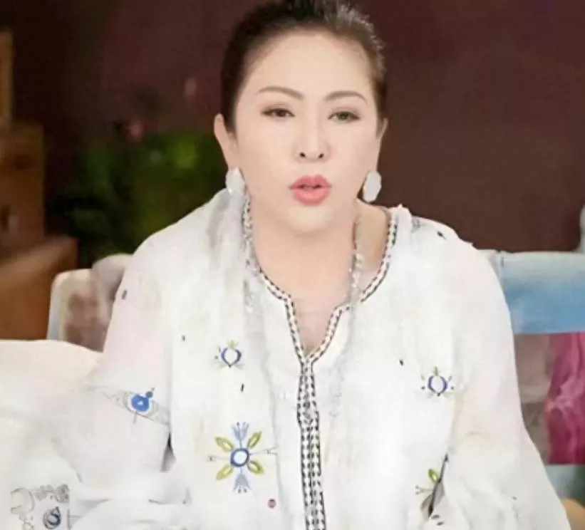 钱再多也留不住人?向太再曝大瓜,撕开马伊琍与文章婚姻的真相!