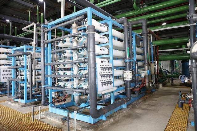 交上投名状！又一个中国伙伴倒向川普