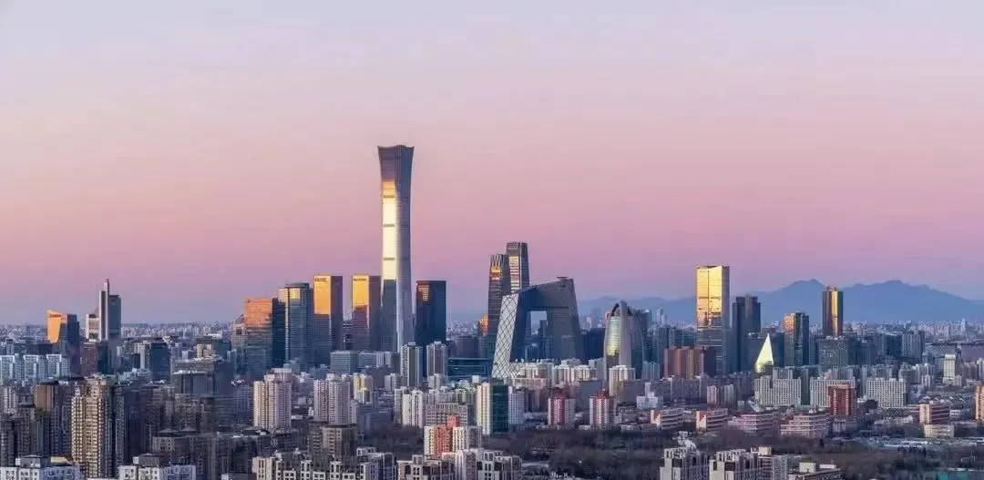 3000元，能买女大学生一个月