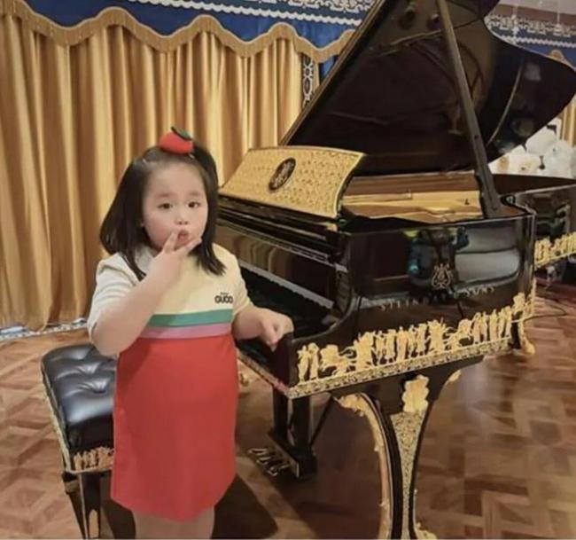 中国三大运营商向美“下跪”，陈志妻子女儿被曝