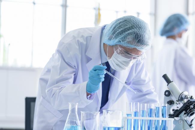 师从诺奖得主 顶尖mRNA科学家离美返中