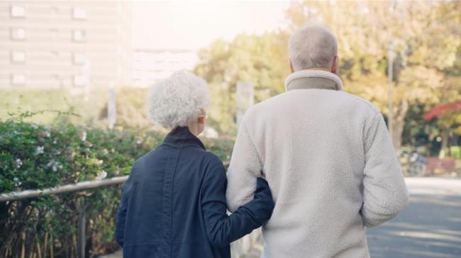 中國養老院禁忌觀察:零食、撫摸與「自由交往」 中國養老院禁忌觀察:零食、撫摸與「自由交往」