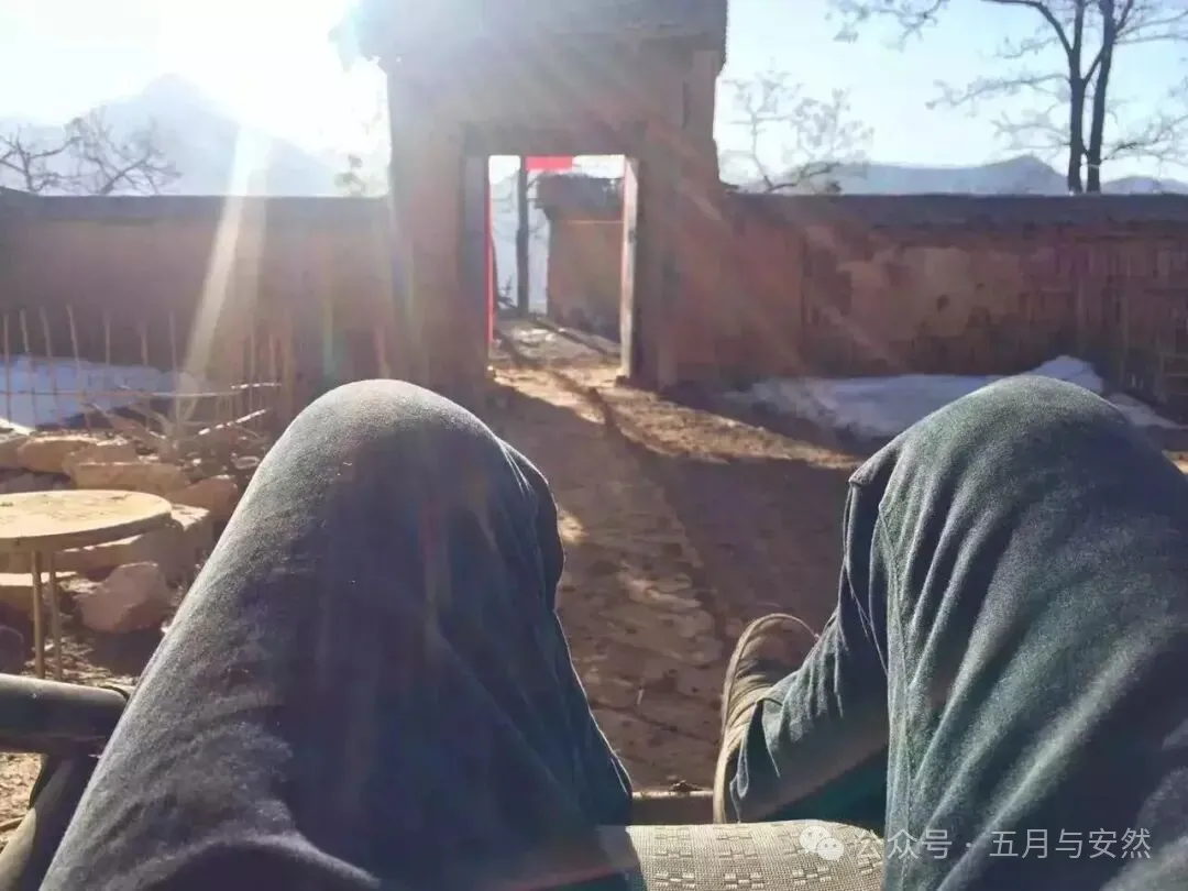 隐居终南山的他，活成了我们不敢活的模样