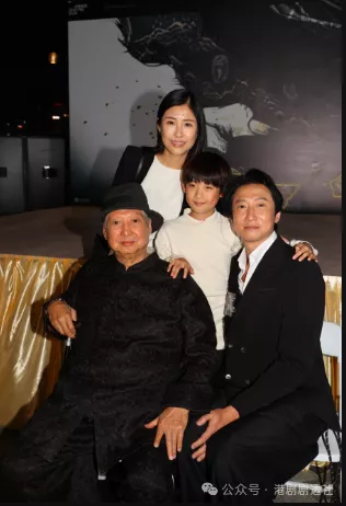 洪金宝三代同堂罕有现身，父子四子罕见合作