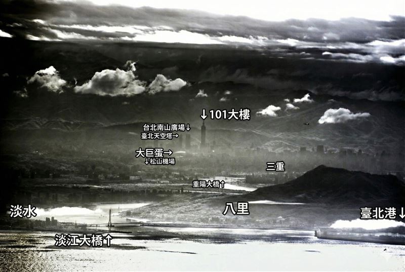 中國於2025年12月29日啟動圍台軍演，官媒發布一段疑似共軍無人機俯瞰台北101的影片，引發國人議論與恐慌。（圖／翻攝自「世界特種部隊與軍武資料庫」臉書）