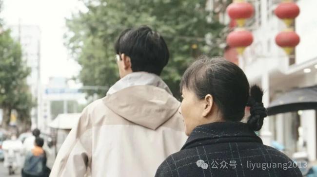 妈的2025年 妈的2025年