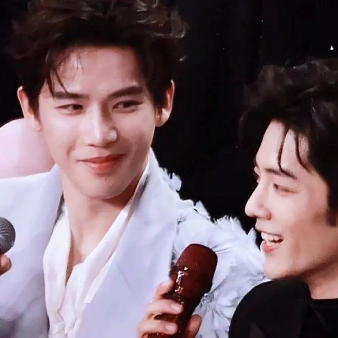 王安宇跨年“抢镜”肖战？被疑借顶流热度上位！