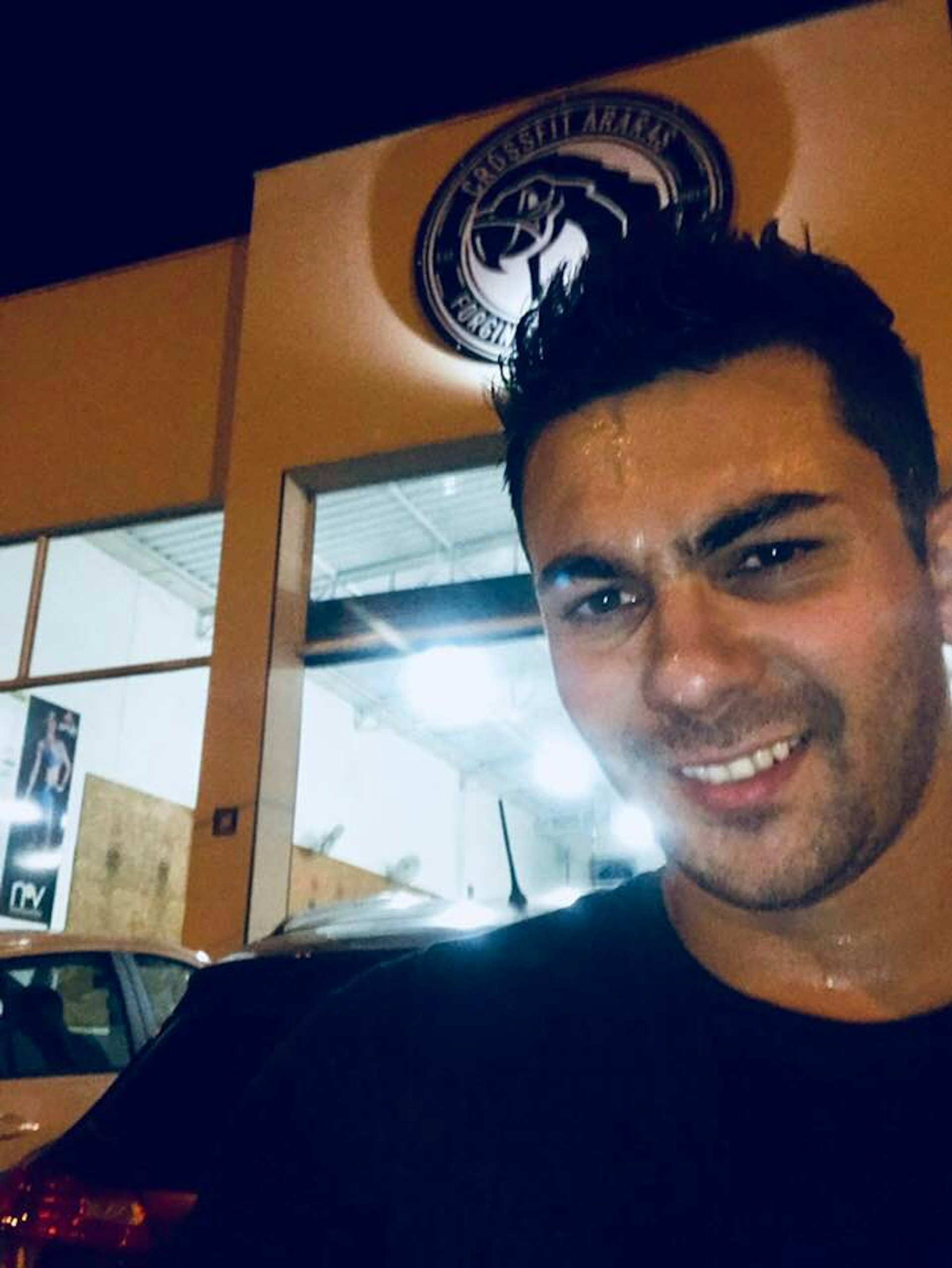 37岁爸爸切拉索马和妻子育有4名孩子，在渡假村参加食西瓜比赛时鲠死。（“Carlos Cerasomma”facebook图片）