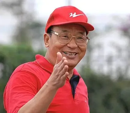 中国大富之家内斗：儿子儿媳是美国人，不能接班