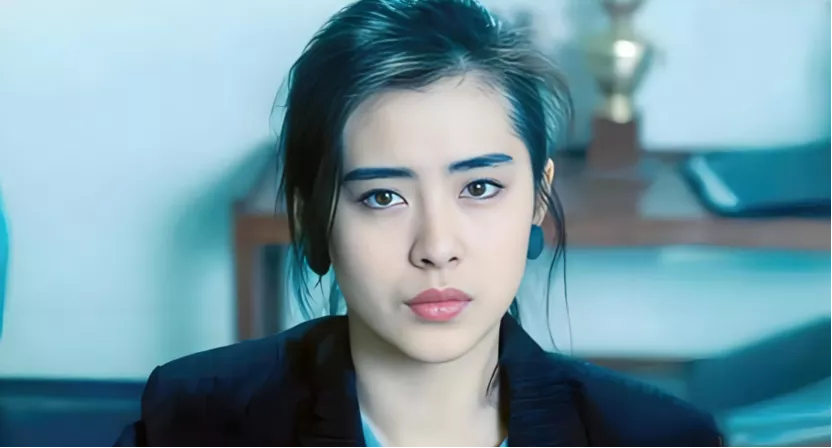 开艾灸馆、做推广演讲的王祖贤，真的“晚节不保”了吗？