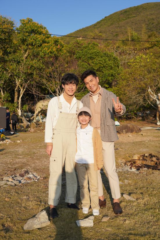 6480750223584fd49a5a4d149580965c-2