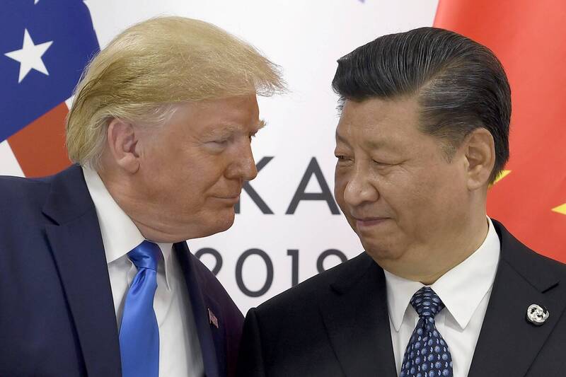 川普竞选时的录音显示，他曾警告习近平若对台湾动武就轰炸北京。（美联社）