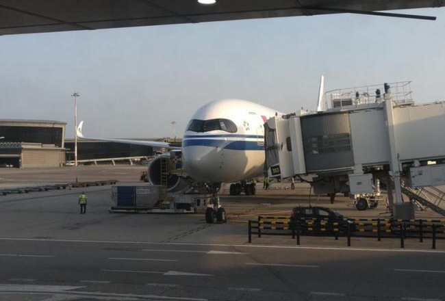 中國飛機險些相撞 錄音曝離譜操作 機長在閑聊