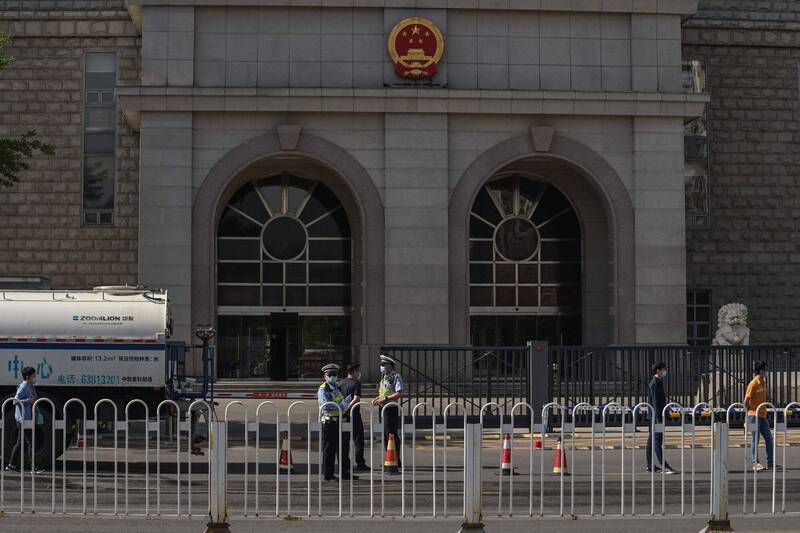 日本安斯泰来制药公司1名高层被中国指控是间谍，法院16日判刑3年6个月。北京市第二中级人民法院示意图。（法新社）
