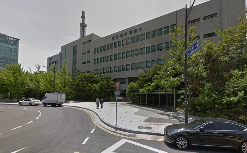 南韩仁川永宗岛发生一家3人陈尸车内的事件。仁川中部警察署示意图。（图撷自Google街景）