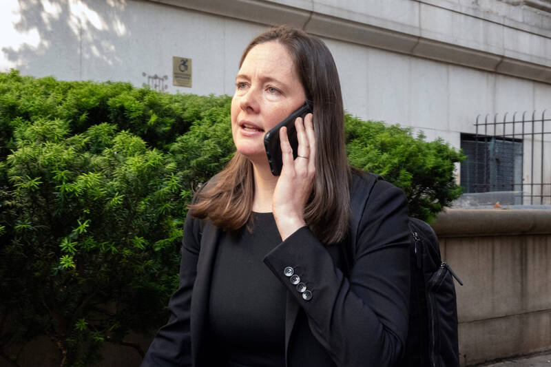 曼哈顿联邦检察官、前联邦调查局局长柯米的女儿莫琳，已被纽约南区联邦检察官办公室解雇。（美联社）
