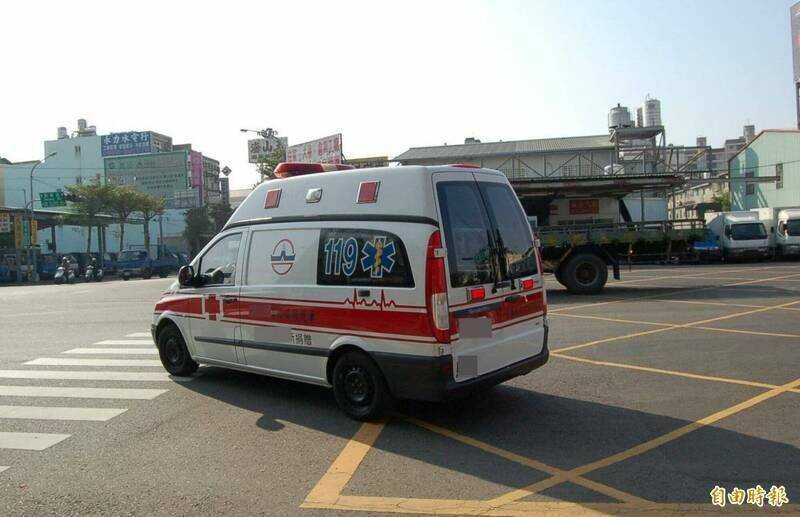 台中市又有墜樓死亡案，年約25歲女子不治，警方調閱監視器顯示，案發時死者一人上樓。示意圖。（資料照）