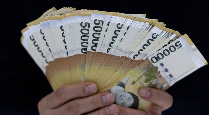 南韩消费券爆乱象! 民众纷纷折价换现金