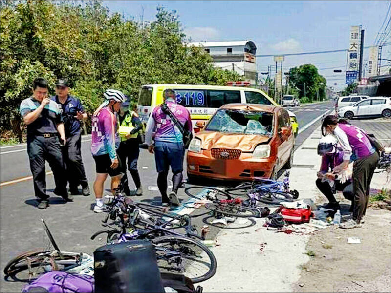 今年4月参加单车环台活动时不幸遭逆向车撞击重伤的康桥国际学校15岁颜姓学生，历经3个月治疗，病况传出好消息。（图由民众提供）