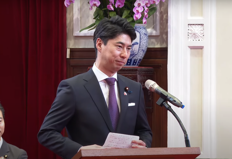 日本自民党青年局长中曾根康隆（见图）今年5月曾率团访问台湾，获总统赖清德亲自接见。（图撷自Youtube）