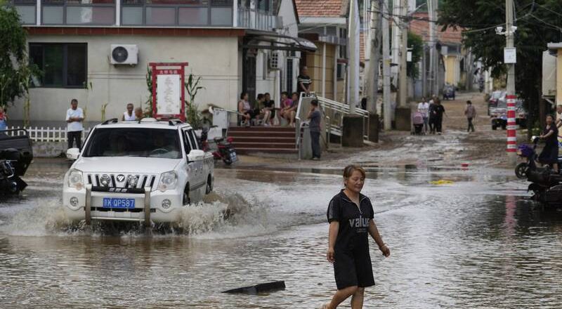 中國北京暴雨增至30死 8萬人無家可歸