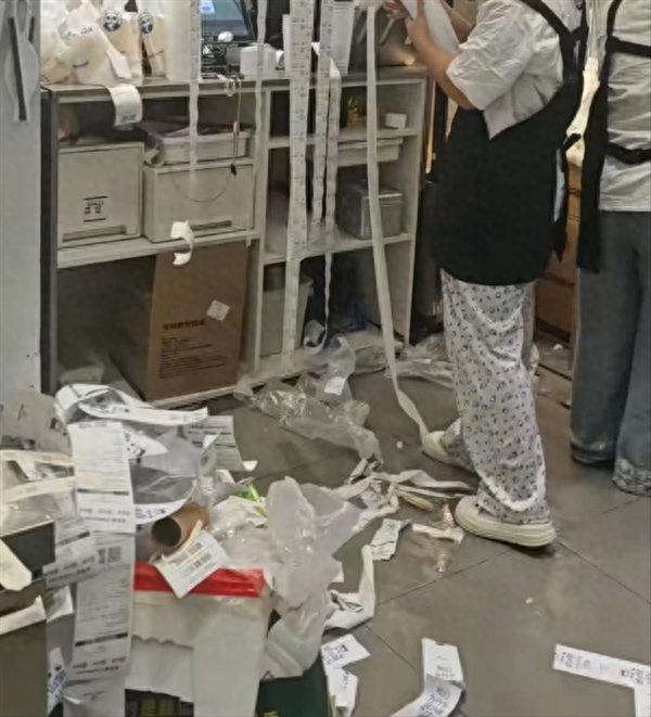 f78b-bba54e5f7f6fc14a8bf9daeb3f957726