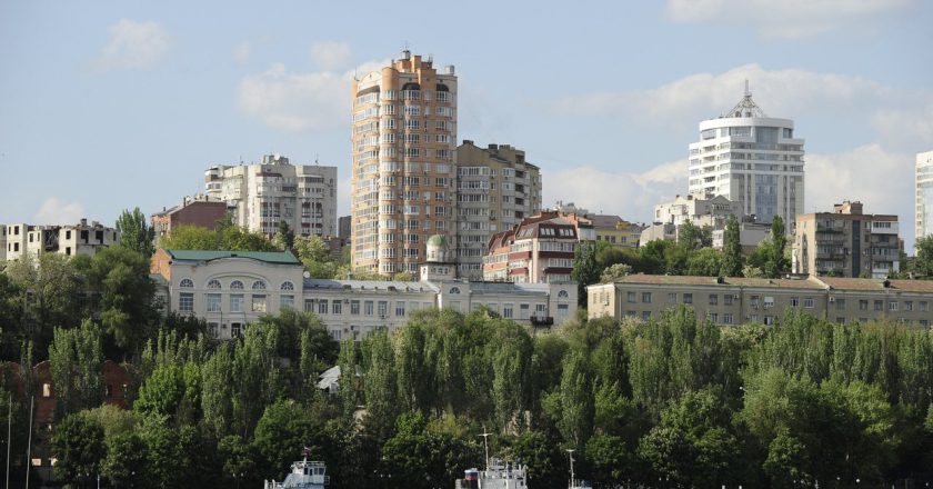 乌克兰袭击 俄国南部城市住宅区爆炸 已知10栋大楼毁损