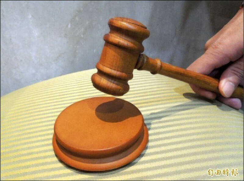 士林地方法院审理，判决宋男须返还104万3550元及利息，全案可上诉。（资料照）