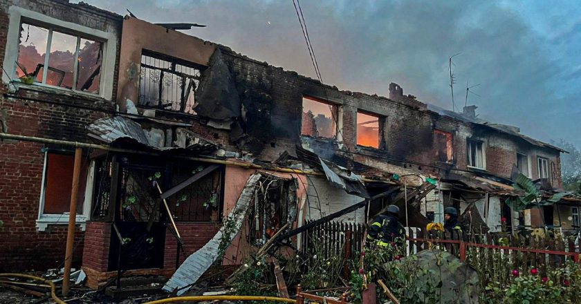 俄罗斯无人机袭击乌克兰苏米州 1家4口罹难