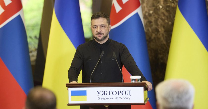 泽伦斯基吁北约强硬回应无人机越界 防俄得寸进尺