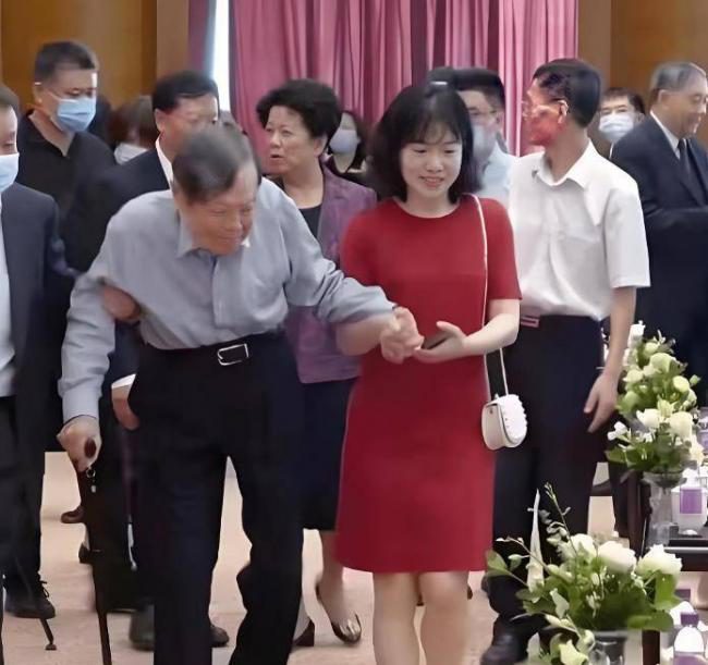 20251018_17608089494782 20251018_17608089494782