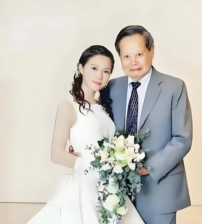 20251018_17608089497838 20251018_17608089497838