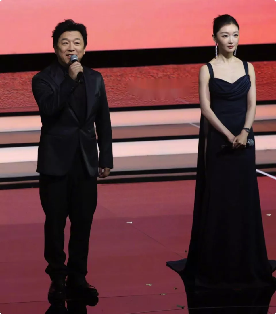 40e823a8261bf747f675843d4229f5e4 40e823a8261bf747f675843d4229f5e4