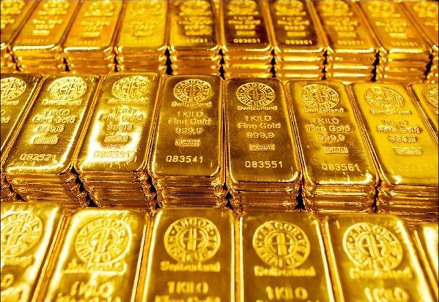黄价急拉稳到炸 分析师点出“关键”
