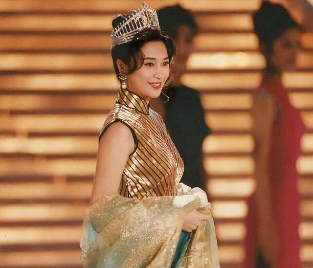 90507a35e7a44d59a7d9a653ec037148